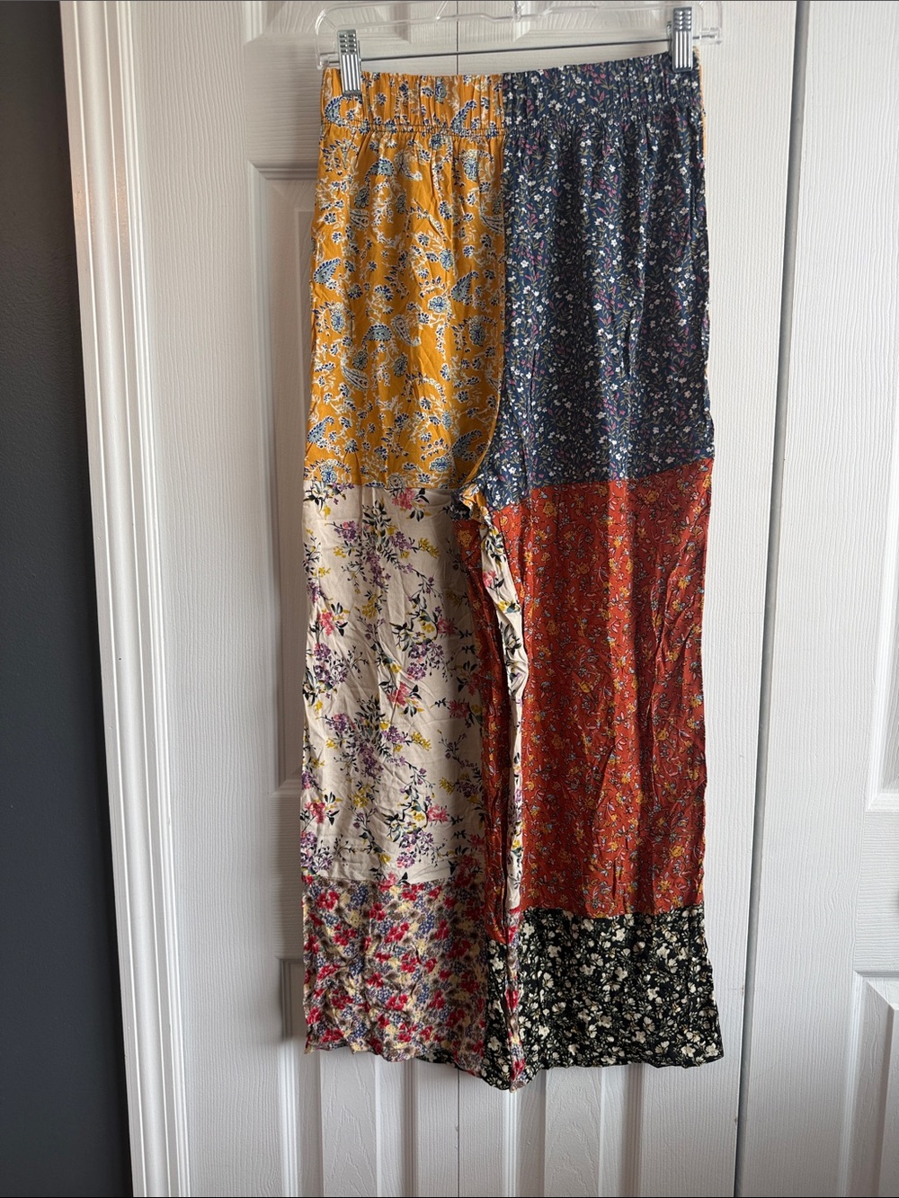NEW Natural Life Mimi Wide Leg Pants patchwork Floral Mix Small - Picture 2 of 5